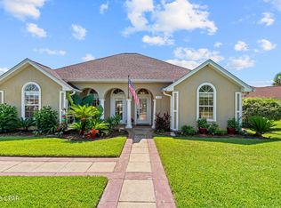 1600 Inverness Rd, Lynn Haven, FL 32444