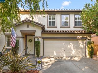605 Lakeshore Dr, Fairfield, CA 94534