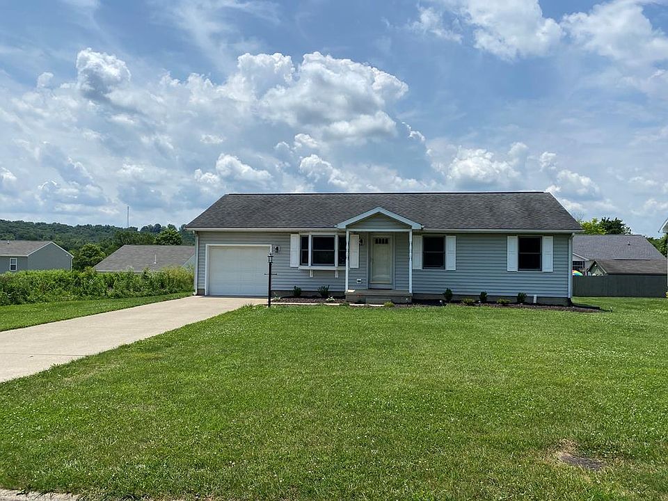 1st image of 90 Unioto Dr