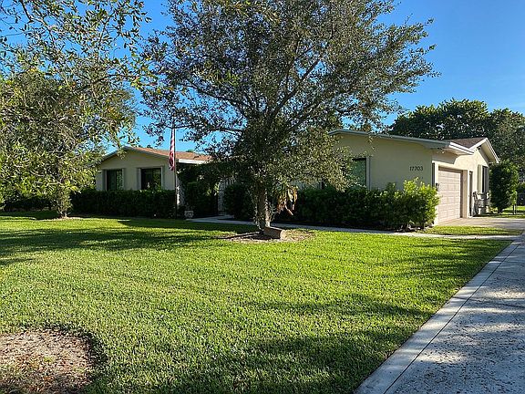 3rd image of 17703 SW 85th Ave