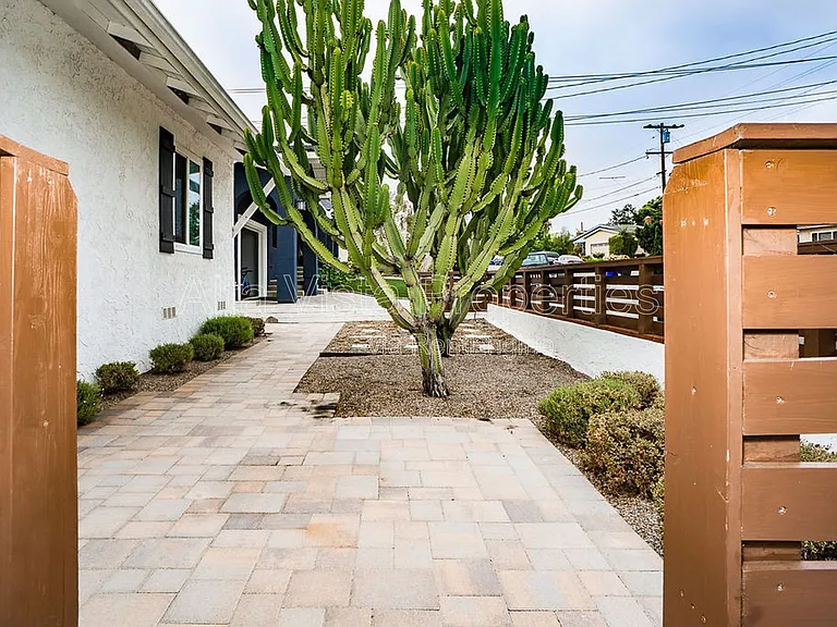 2127 Burgener Blvd — Photo 3