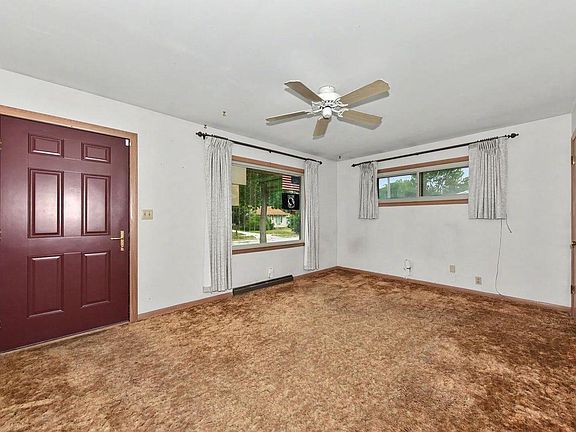 4th image of 8651 W Crossfield AVENUE