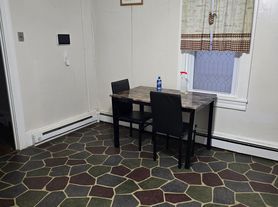 108 E Main St, Glen Lyon, PA