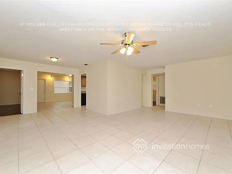 3619 York Dr W — Photo 4