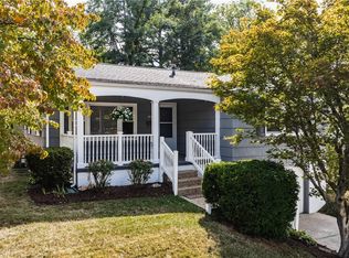 2706 27th St, Parkersburg, WV 26104
