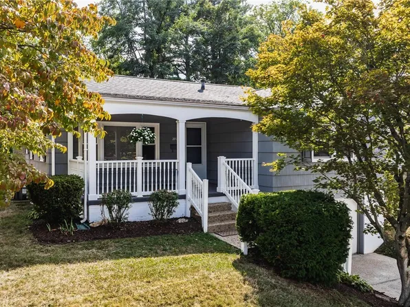 2706 27th St, Parkersburg, WV 26104