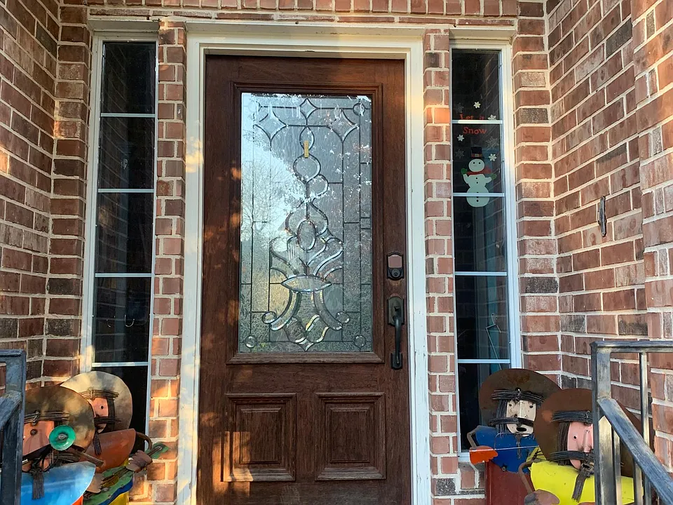 114 Blue Thorn Trl