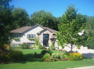 19023 Embers Ave, Farmington, MN 55024