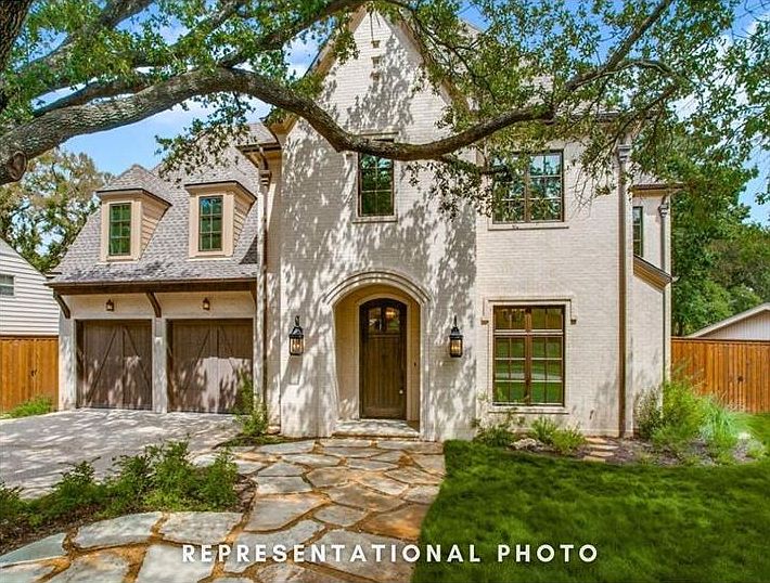 1st image of 9 Mimosa Dr