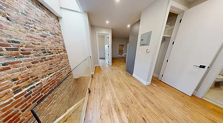 429 Pulaski Street, #2