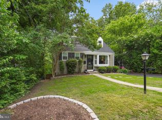 4017 Lawrence Ave, Kensington, MD 20895