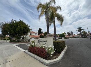 1423 Portofino Dr, Vista, CA 92081