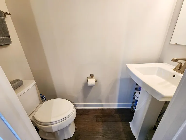 719 Sky Bridge Dr — Photo 28