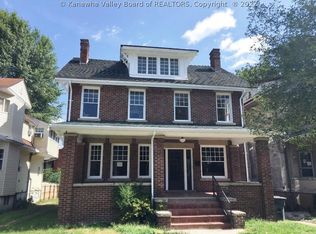 1536 Lee St E, Charleston, WV 25311