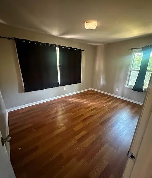 10104 Prince Dr — Photo 3
