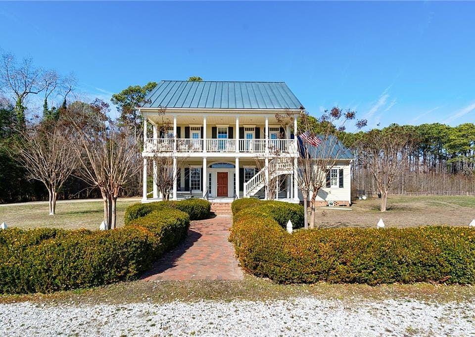 1st image of 17271 Morgarts Beach Rd