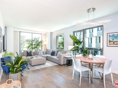 1755 Ocean Ave APT 314, Santa Monica, CA, 90401