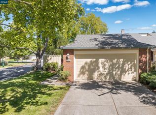 656 Saint Ives Ct, Walnut Creek, CA 94598