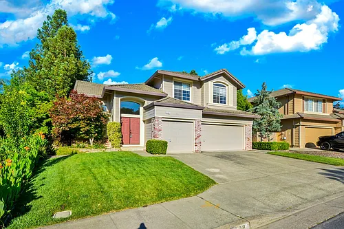 9508 Wellington Cir Photo 1
