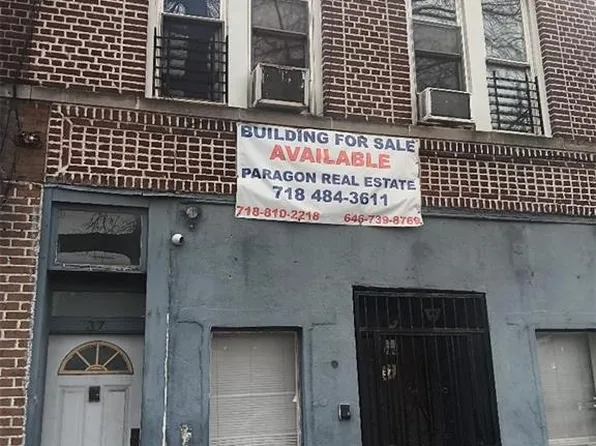 37 Dumont Ave, Brooklyn, NY 11212
