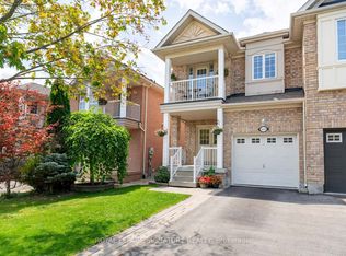 804 Sisler Ave, Newmarket, ON L3X 2T7