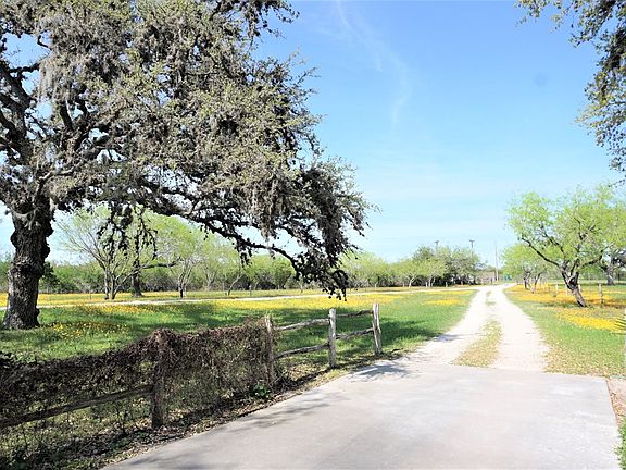 5th image of 1559 Fm 673