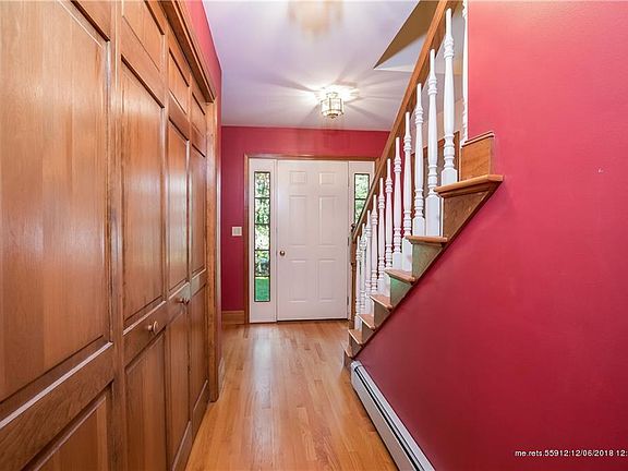 4th image of 2 Rosewood Dr