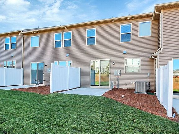 5th image of 5826 Clan Maclaine Dr