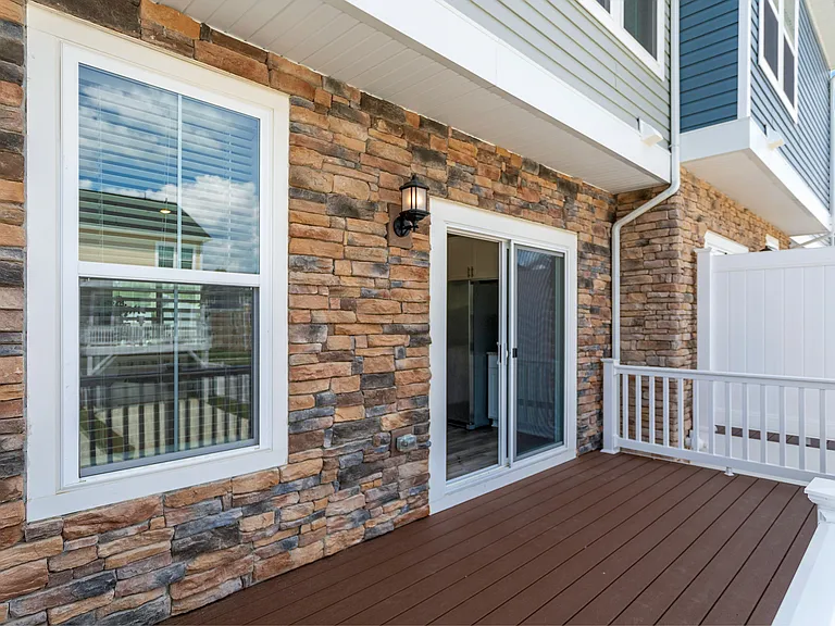 Highlands EVOLV Rental Townhomes — Photo 22