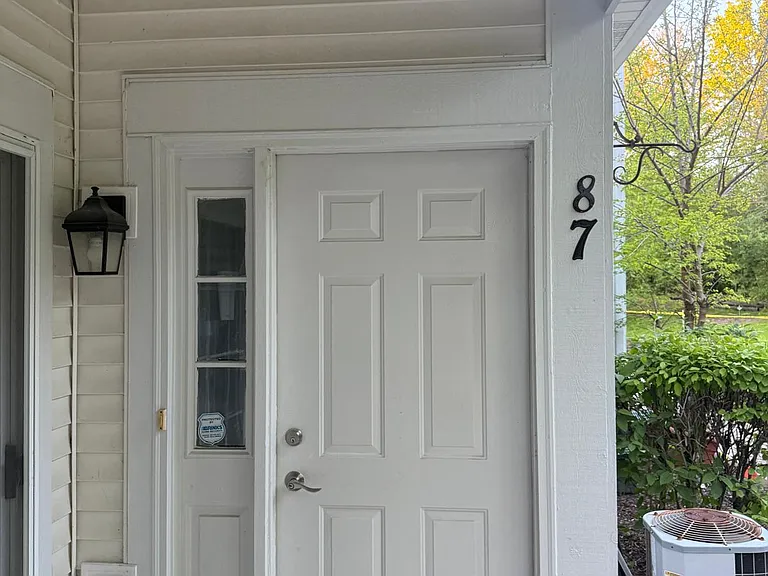 87 Braxton Ln — Photo 4
