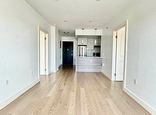 62-98 Woodhaven Blvd #4L, Middle Village, NY 11379