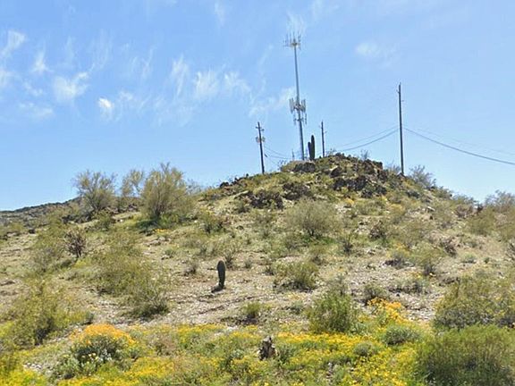 3rd image of 11209 N CAVE CREEK Road #3