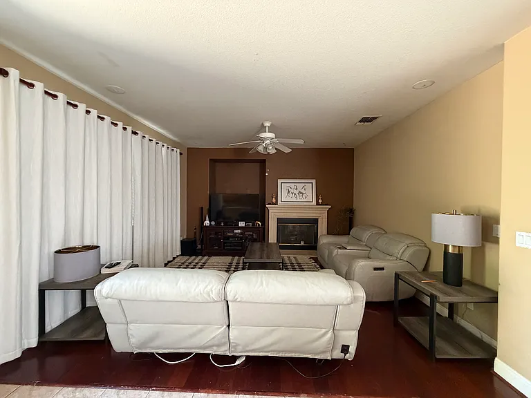 1357 Freswick Dr — Photo 7