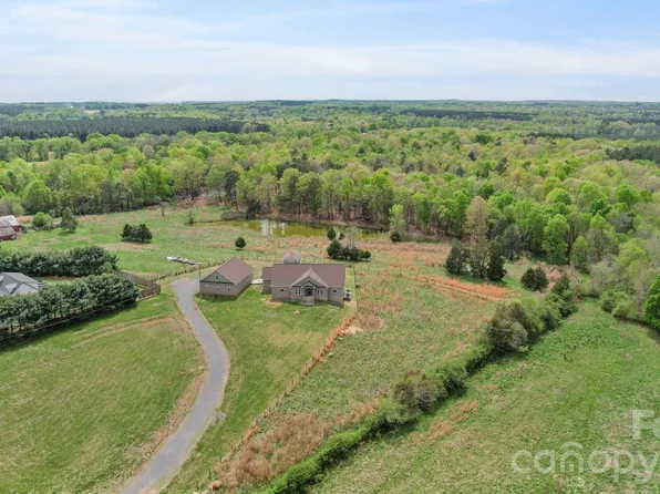 48155 Ingram Rd, New London, NC 28127