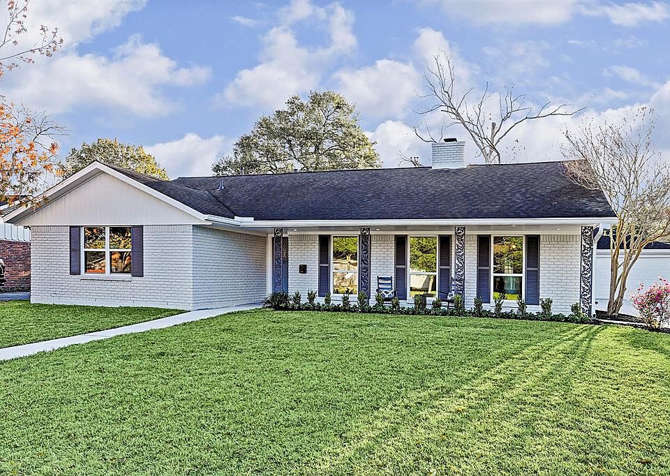 1st image of 5211 Briarbend Dr