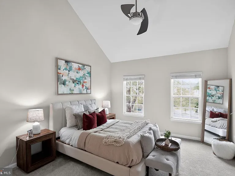 2624 Saint Marys View Rd — Photo 17