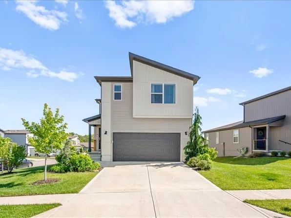 13303 W 180th Ter, Overland Park, KS 66013