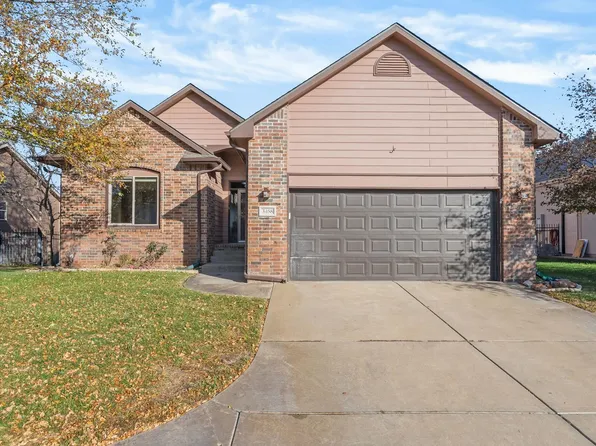 3458 N Sandplum Ct, Wichita, KS 67205