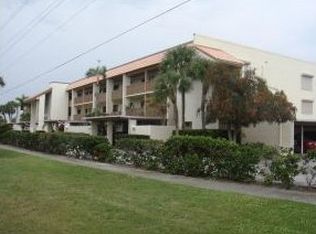 1611 Minutemen Cswy S UNIT 211, Cocoa Beach, FL 32931