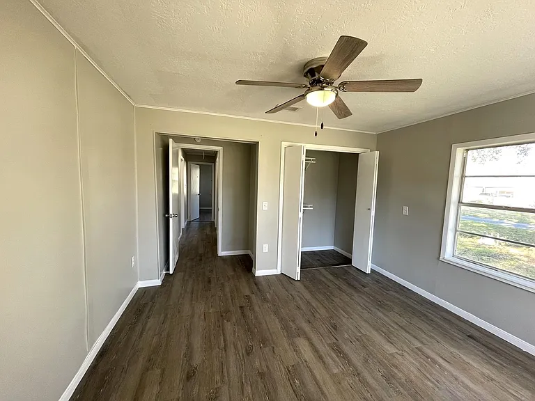 104 County Road 2401 — Photo 34