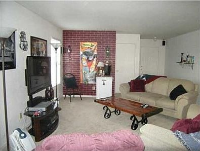 2nd image of 8051 States Bend Dr