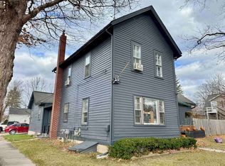 1138 W Oregon St, Lapeer, MI