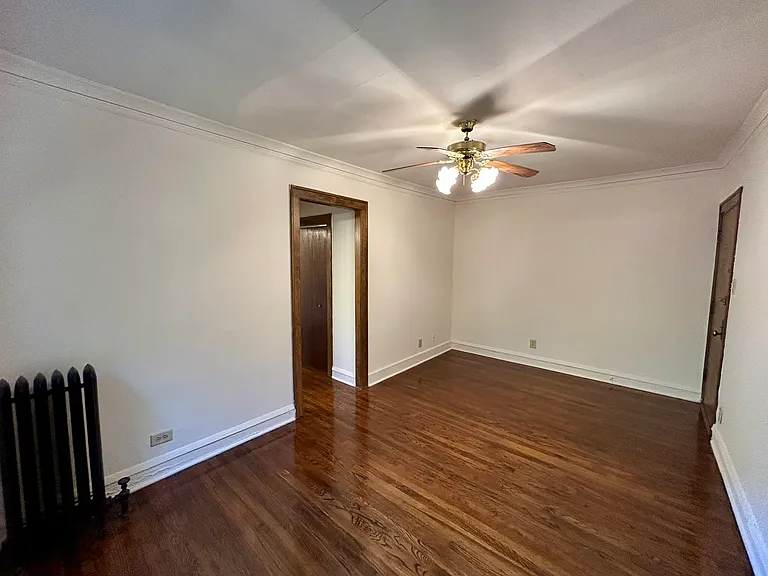 520 W Belden Ave — Photo 26