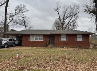 3011 Beauchamp Dr, Memphis, TN 38118