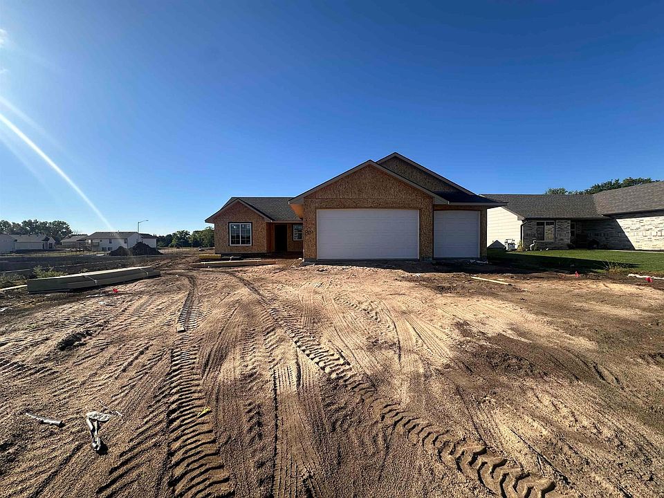 1st image of 809 W Songbird
