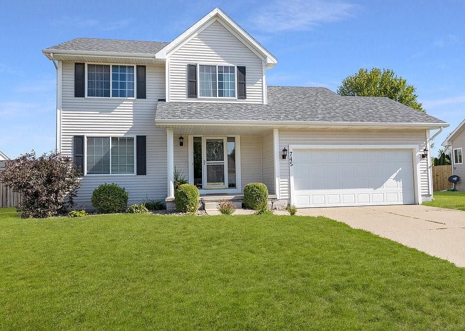 1st image of 745 SE Glendale Dr