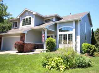 12383 Wellington Ridge Dr, Clive, IA 50325