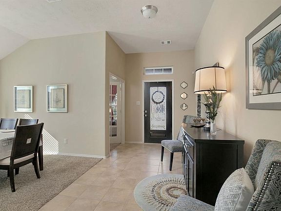 4th image of 13919 Lanier Shore Ln
