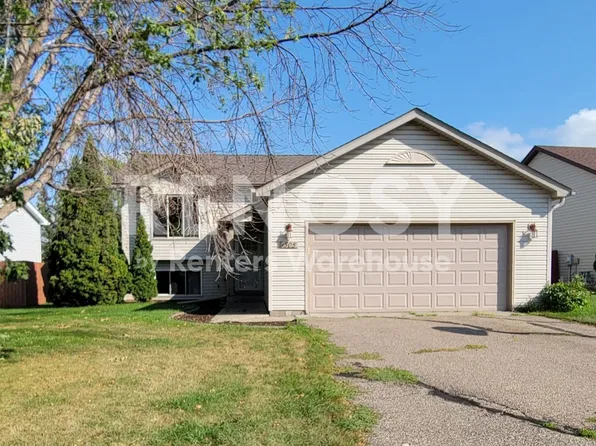 1505 Harvest Ln, Shakopee, MN 55379