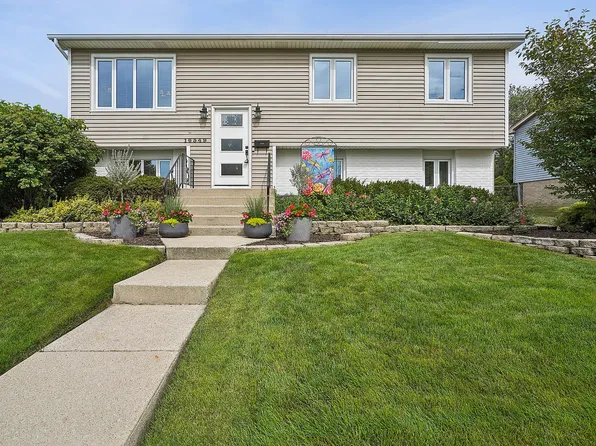 16349 Olcott Ave, Tinley Park, IL 60477